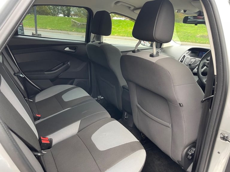 2013 Ford Focus 1.6 TDCi 115 Zetec S 5dr HATCHBACK DIESEL Manual