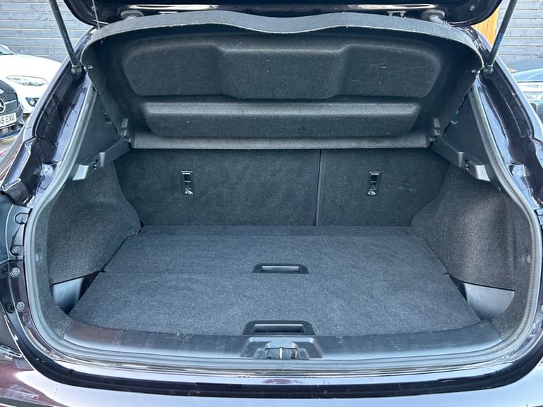 2019 Nissan Qashqai 1.3 DiG-T N-Connecta 5dr HATCHBACK PETROL Manual