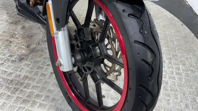 Lexmoto ZSX 125 Naked Petrol Manual Euro 4 (10 ps)