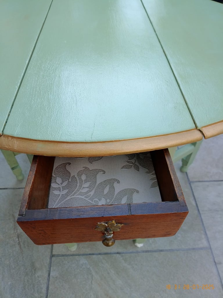 Gateleg Table