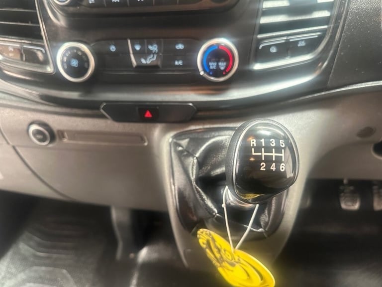 2021 21 FORD TRANSIT CUSTOM 2.0 300 ECOBLUE LEADER L1 SWB 130 BHP * 25,235 * AIR