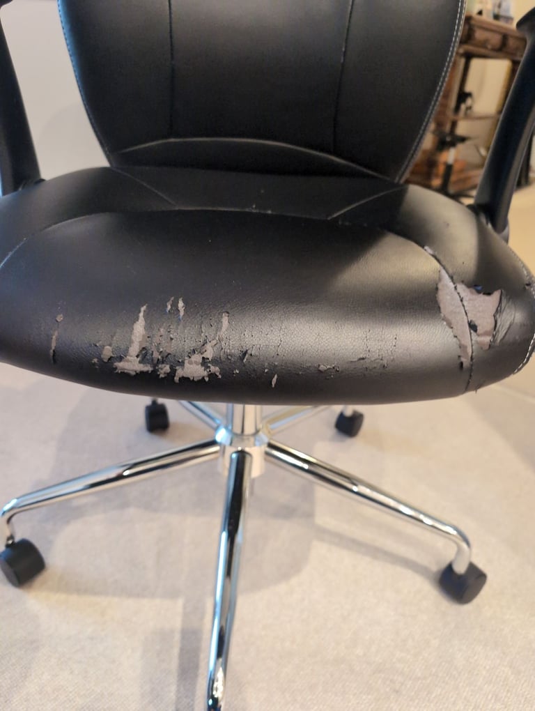 Leather Desk Chair 