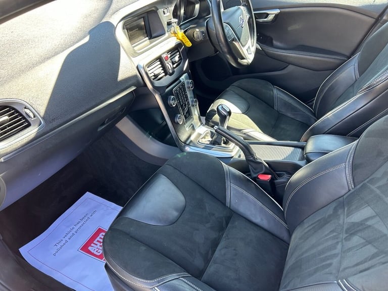 2015 Volvo V40 1.6 T2 R-Design Hatchback 5dr Petrol Manual Euro 5 (s/s) (120 ps) Hatchback Petrol...