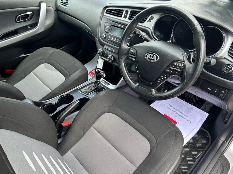 2015 Kia Ceed 1.6 CRDi 2 Hatchback 5dr Diesel Auto Euro 5 (126 bhp) Hatchback Diesel Automatic