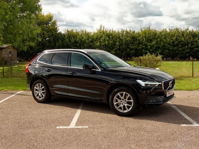 image for 2019 69 VOLVO XC60 2.0 D4 MOMENTUM SUV 5DR DIESEL AUTO EURO 6 (S/S) (190 PS) DIE