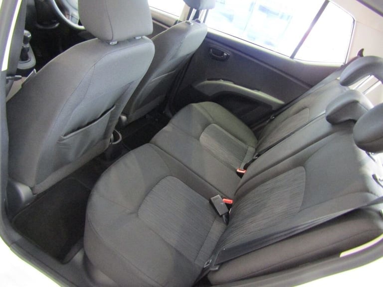 2014 Hyundai i10 1.2 Active 5dr HATCHBACK PETROL Manual