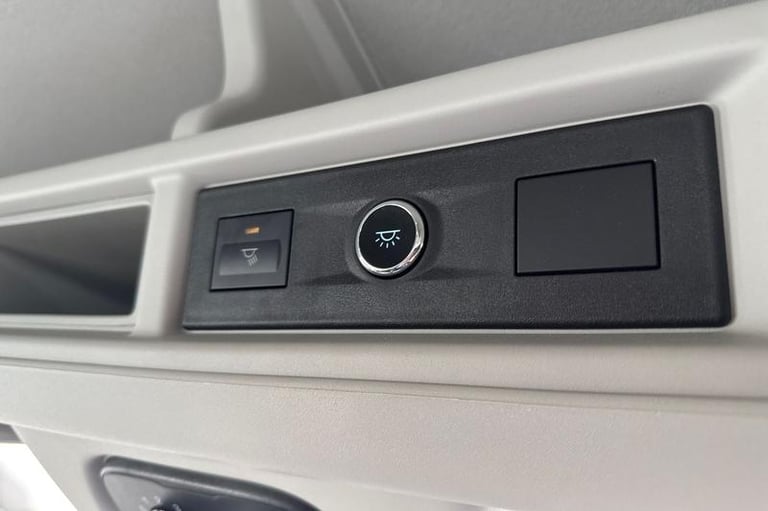 2023 Ford Transit 2.0 EcoBlue 170ps H3 18 Seater Leader Auto MINIBUS DIESEL Automatic