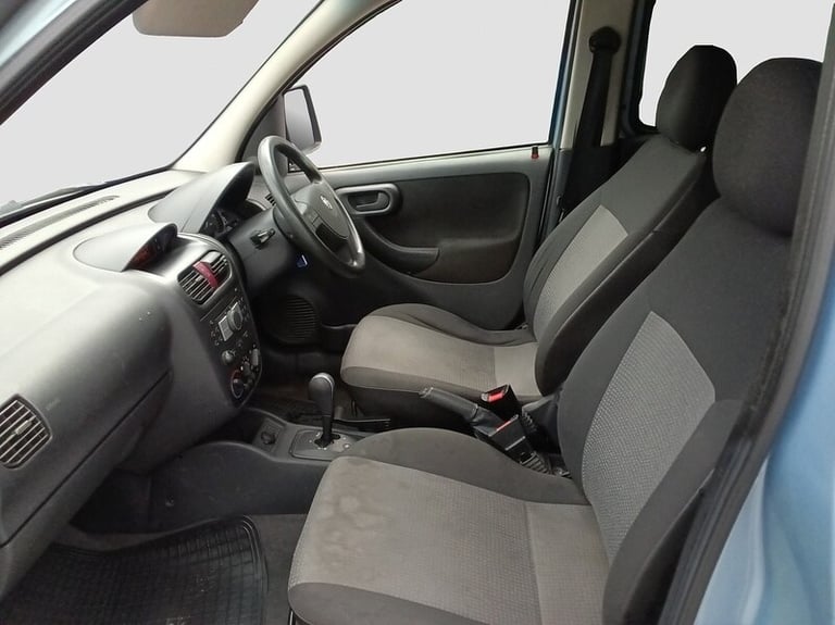 2010 Vauxhall Combo 1.3 CDTi 16V 1700 5dr Easytronic Estate Diesel Automatic