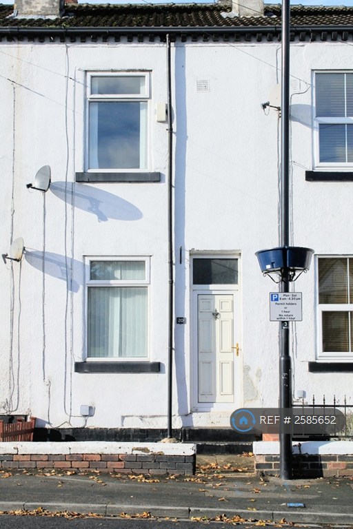 2 bedroom house in Gillett Lane, Rothwell, Leeds, LS26 (2 bed) (#2585652)