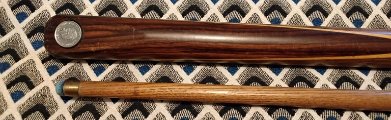 Pro snooker cues & cases,no dispatch viewing welcome Gateshead, 