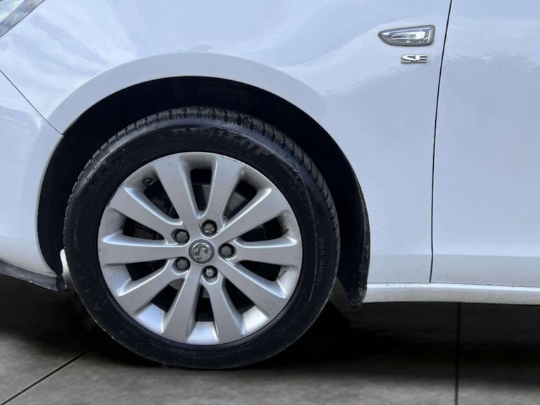 2016 Vauxhall Zafira 1.4T SE 5dr Auto MPV PETROL Automatic