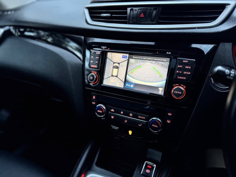 Nissan, QASHQAI, Hatchback, 2015, Manual, 1197 (cc), 5 doors