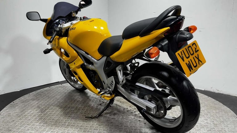 Suzuki SV650 SV650 2002 15K GOOD RUNNING CLASSIC A2 V TWIN CARBED BIKE