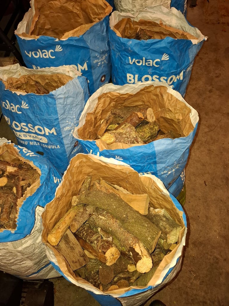 🔥 Hardwood Kiln Dried Firewood (100% Ash) - Kindling - Softwood Netting Bags - Smokeless Coal 🔥 