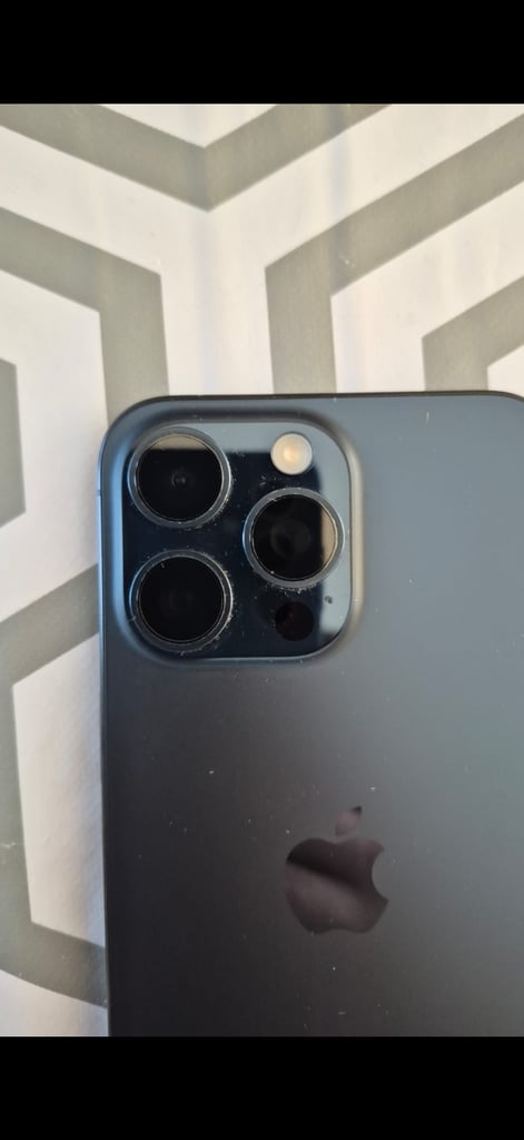 iPhone 15 pro max 256gb blue titanium 