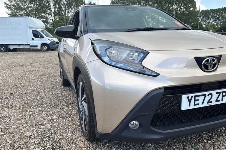 2022 Toyota Aygo X 1.0 VVT-i Edge Hatchback 5dr Petrol Manual Euro 6 (s/s) (72 ps) Hatchback Petr...