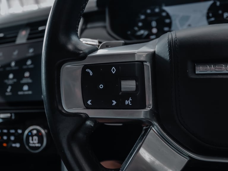 2021 Land Rover Discovery 3.0 D300 R-Dynamic HSE 5dr Auto Station Wagon Diesel Automatic