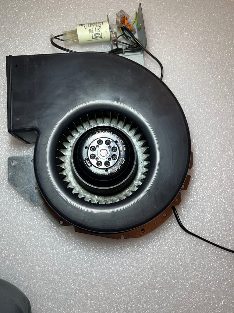 Industrial Centrifugal Blower Fan Emc RF2C-160/052  K161, 205w, 2000rpm, 0,90A