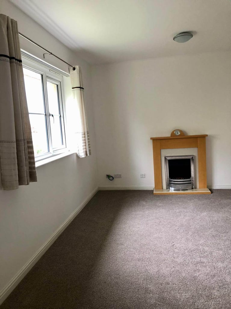 Two bedroom flat for rent in Resaurie Inverness IV2 7PG