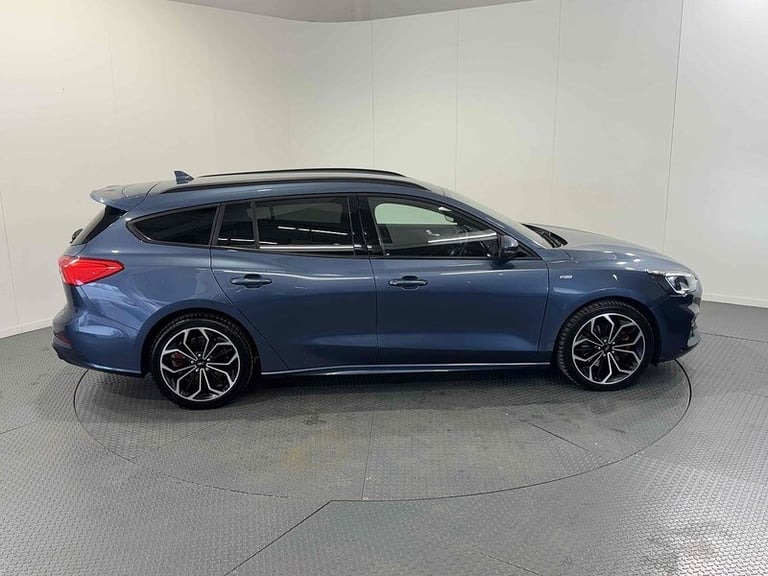2019 Ford Focus T EcoBoost ST-Line X Estate Petrol Manual