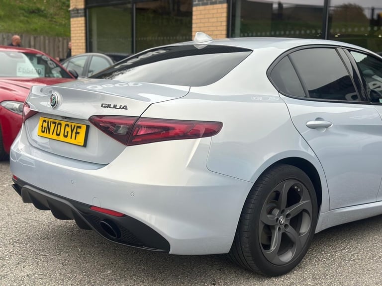 2020 Alfa Romeo Giulia 2.0T Veloce Saloon 4dr Petrol Auto Euro 6 (s/s) (280 ps) SALOON Petrol Aut...
