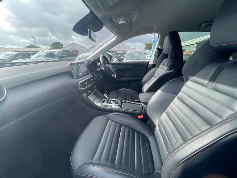 2023 MG MG HS 1.5 T-GDI 16.6kWh Trophy Auto Euro 6 (s/s) 5dr ESTATE Petrol/Electric Hybrid Automatic