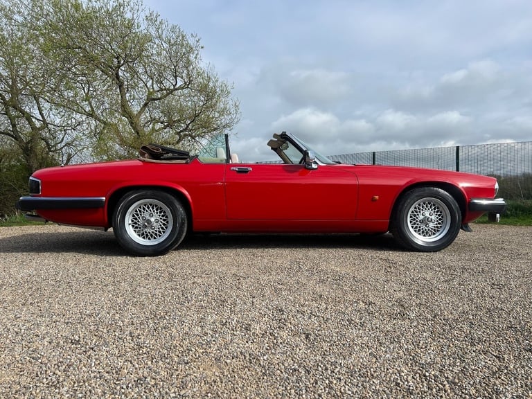 JAGUAR XJS CONVERTIBLE 5.3 V12 RARE IMPORTED RHD AUTO * FRESH IMPORT *