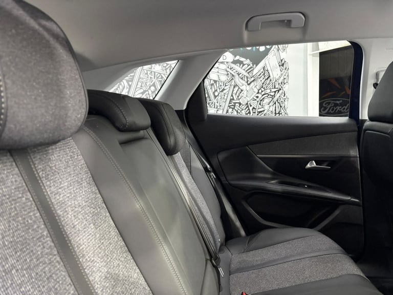 2020 Peugeot 3008 1.2 PureTech GPF Allure SUV 5dr Petrol EAT Euro 6 (s/s) (130 ps) HATCHBACK Petr...