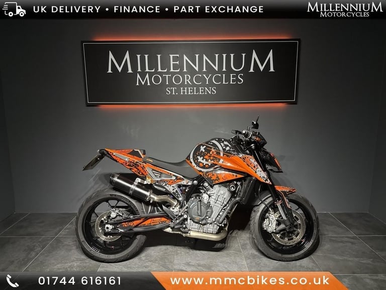 image for KTM DUKE 790 NAKED STREET BIKE TECH PACK