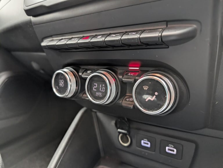 2021 Dacia Duster 1.5 Blue dCi Prestige SUV 5dr Diesel Manual Euro 6 (s/s) (115 ps) - PARKING HAT...