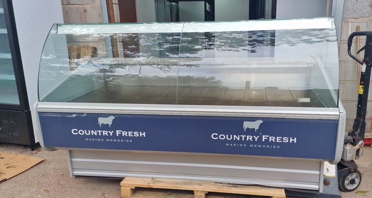 image for ZOIN NEW GRADED COMMERCIAL COUNTER SERVE DISPLAY CHILLER FULLY WORKING EXCELLENT CONDITION 