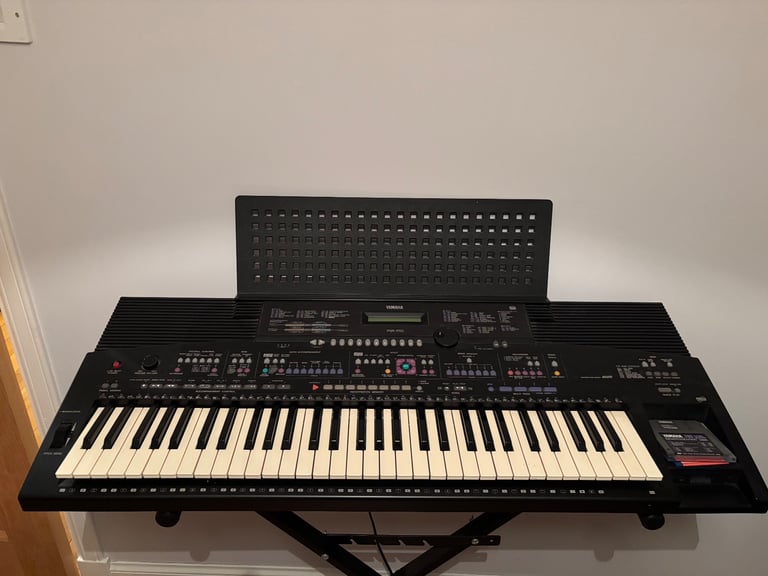Yamaha PSR1700 + Stand For Sale