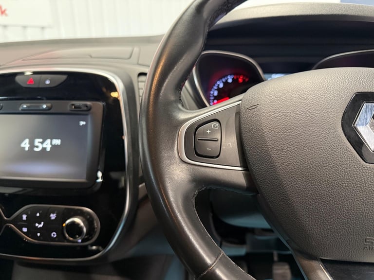 2017 Renault Captur 1.5 dCi ENERGY Dynamique S Nav Euro 6 (s/s) 5dr HATCHBACK Diesel Manual