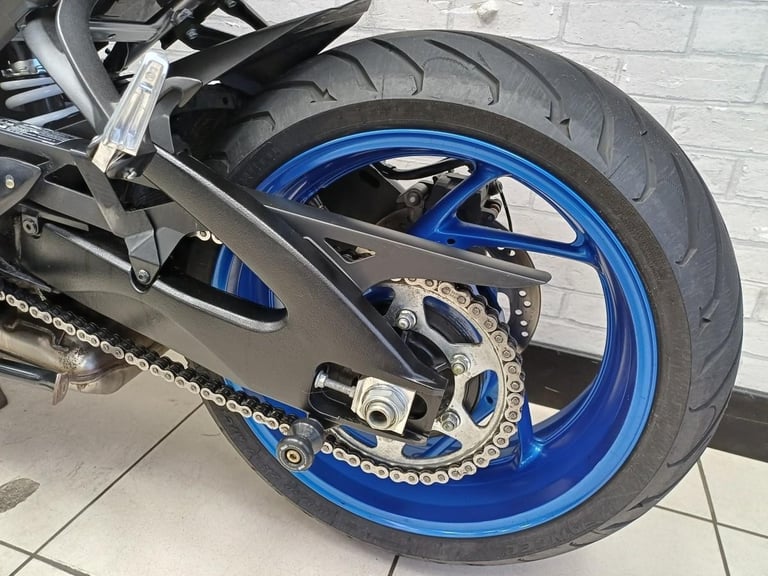 Suzuki GSXS1000   22 plate  only 6615 miles  full service history  delivery p...