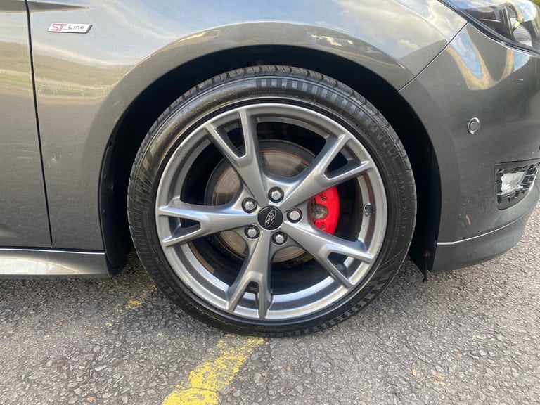 2018 Ford Focus 1.0 EcoBoost 140 ST-Line X 5dr HATCHBACK Petrol Manual