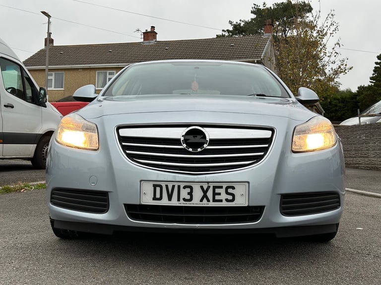 Vauxhall, INSIGNIA, Hatchback, 2013, Manual, 1956 (cc), 5 doors