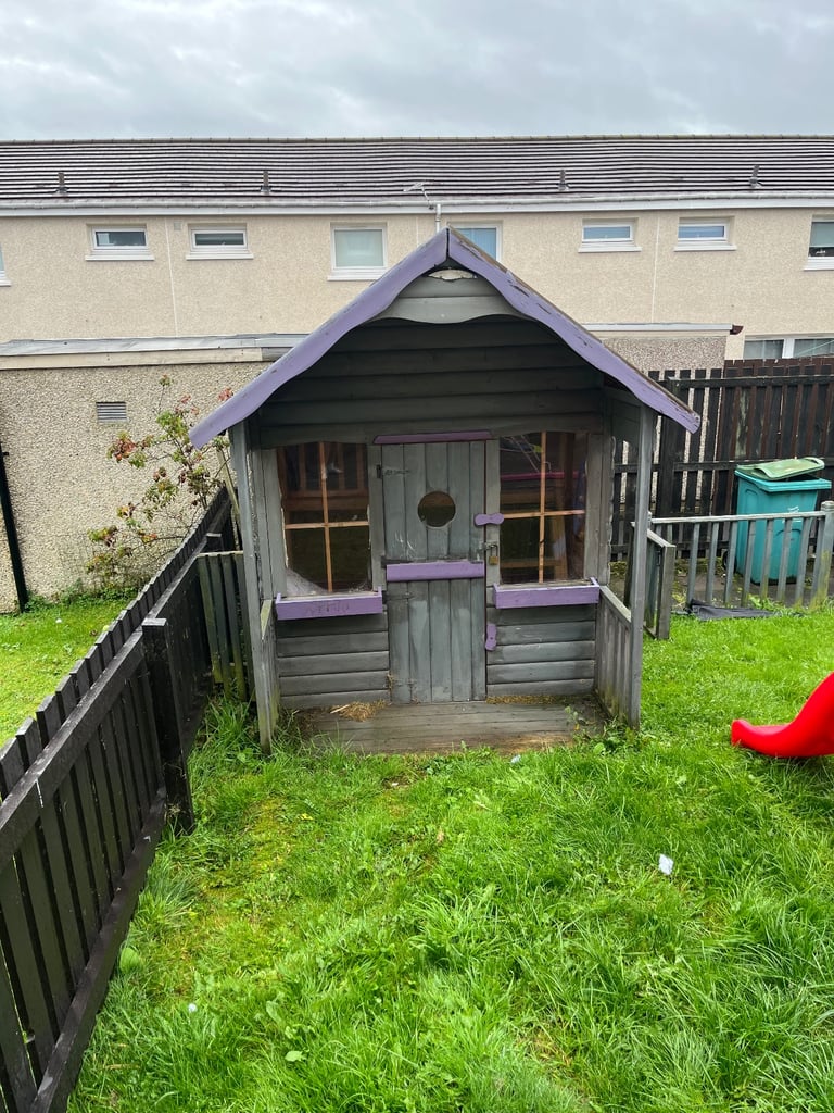 Kids playhouse