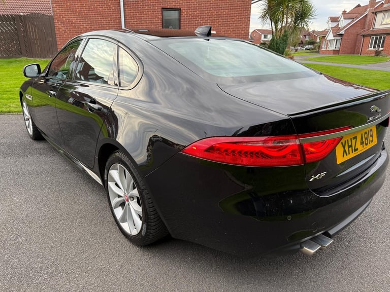 2020 Jaguar XF 2.0 DIESEL 180 BHP / R - SPORT EDTION / 8 SPEED AUTO 