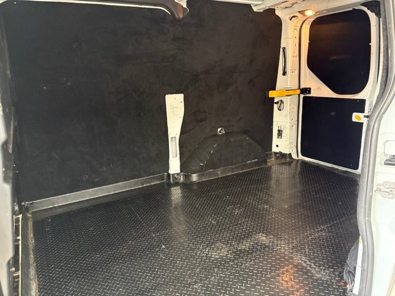2018 Ford Transit Custom 2.0 TDCi 105ps Low Roof Van PANEL VAN DIESEL Manual