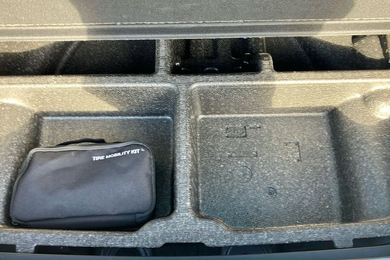  Kia Sportage 1.6 H T Gdi 4 Suv 5dr Petrol Hybrid Auto Euro 6 s/s 226 Bhp