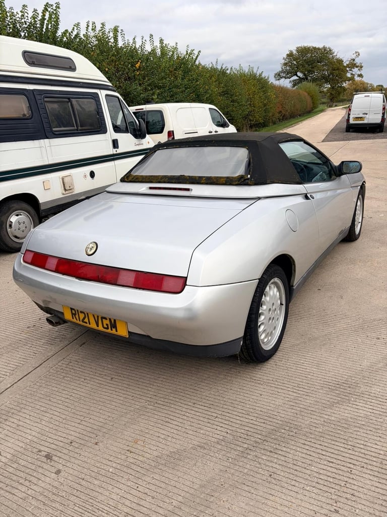 image for 1997 Alfa Romeo Spider 2.0 TS 16V 2dr CONVERTIBLE Petrol Manual