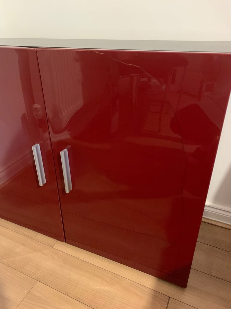 2 door sideboard red gloss / black