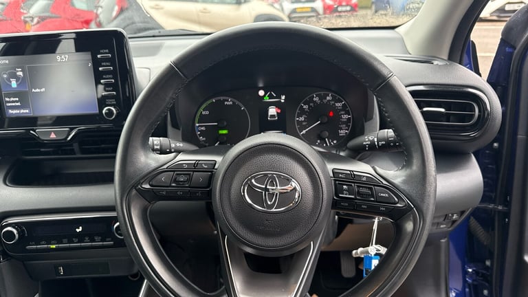 2022 Toyota Yaris 1.5 Hybrid Icon 5dr CVT Hybrid Hatchback Hatchback Hybrid Automatic