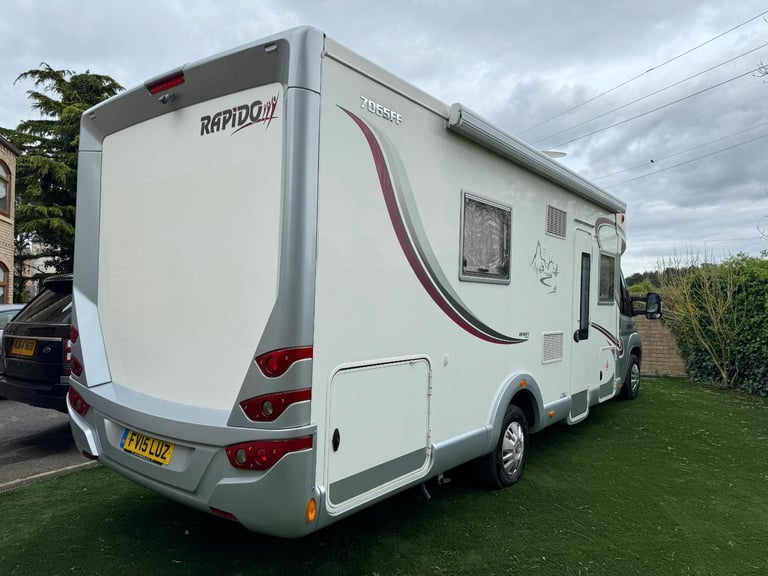 2015 FIAT RAPIDO 7065FF DESIGN MOTORHOME GENUINE 3500 MILES! FULL MOT STUNNING!!