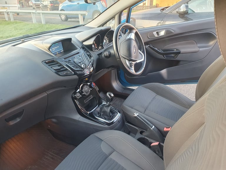 Ford Fiesta Zetec 1.25 petrol '16  Low Mileage