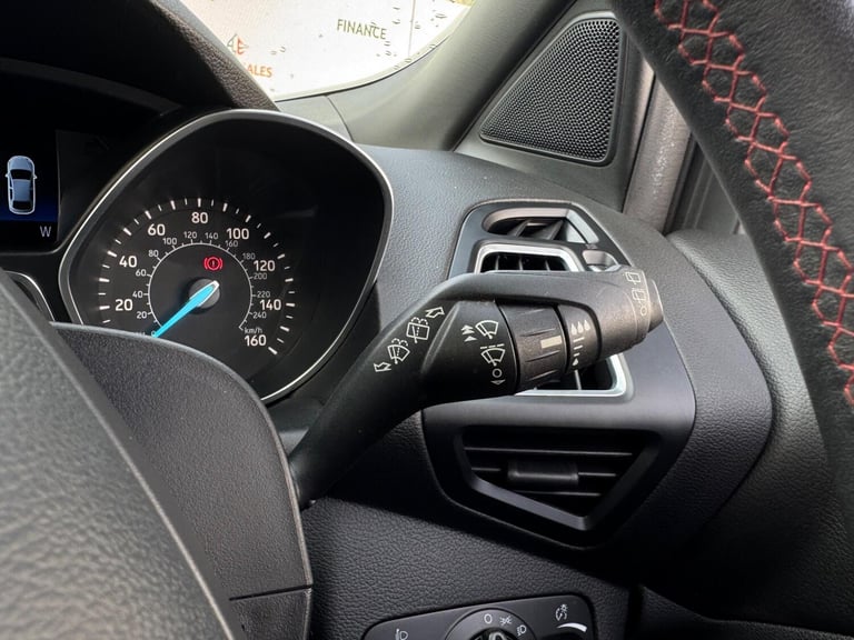 2019 Ford Kuga 1.5T EcoBoost ST-Line Euro 6 (s/s) 5dr HATCHBACK Petrol Manual