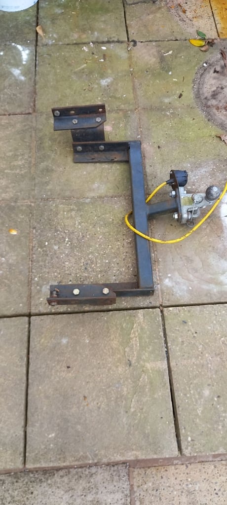 Tow bar complete