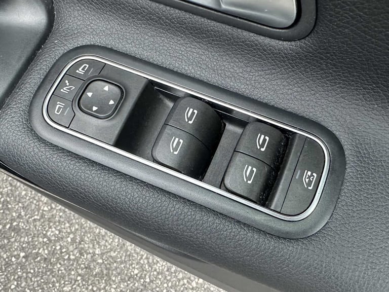 2019 Mercedes-Benz A-Class A180d SE Executive 5dr Auto HATCHBACK DIESEL Automatic