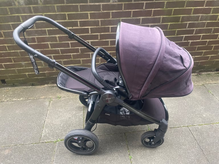 Mamas and Papas Ocarro Pram - Raven