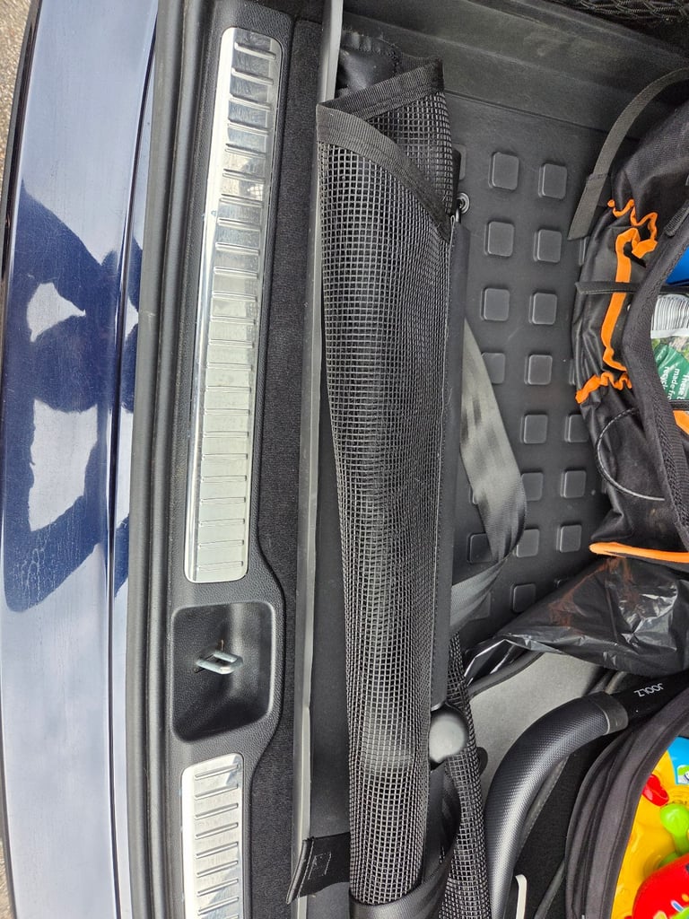 Dog Guard netting for Mercedes GLC 2016